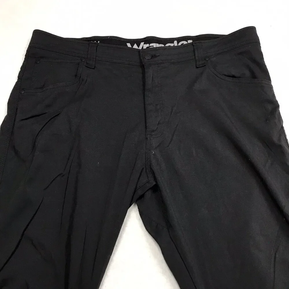 WRANGLER ATG Pants Men 38x30 Black All Terrain Gear Hiking Stretch Outdoor